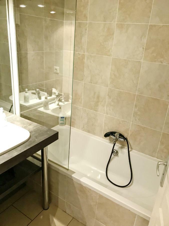 Duplex Vieux Port - Кан Екстериор снимка